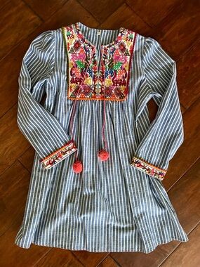*New!* Classic Blue & white striped tunic w/ Colorful embroidery accents. Size S